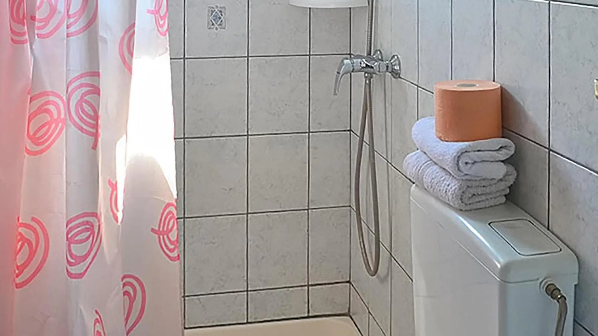Gorgeous Apartment In Lopar