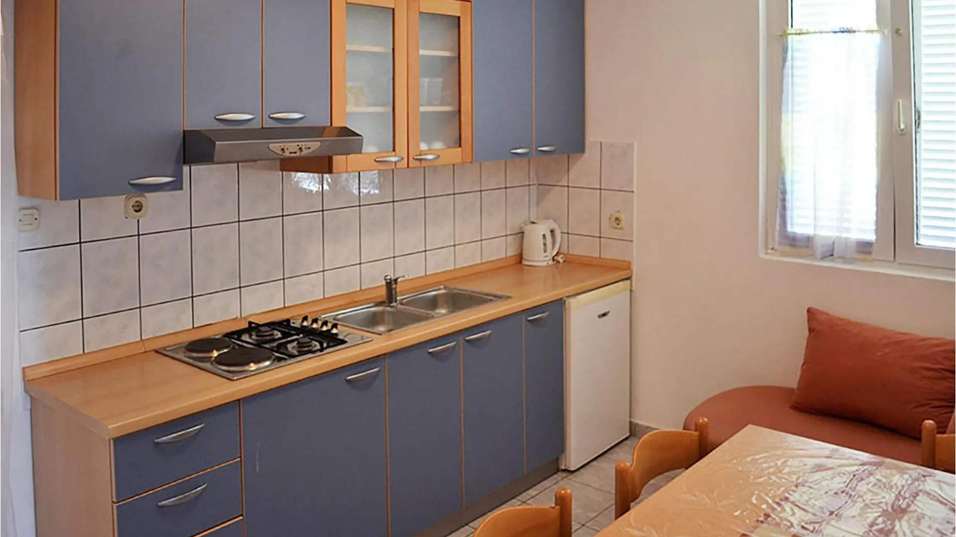Gorgeous Apartment In Lopar